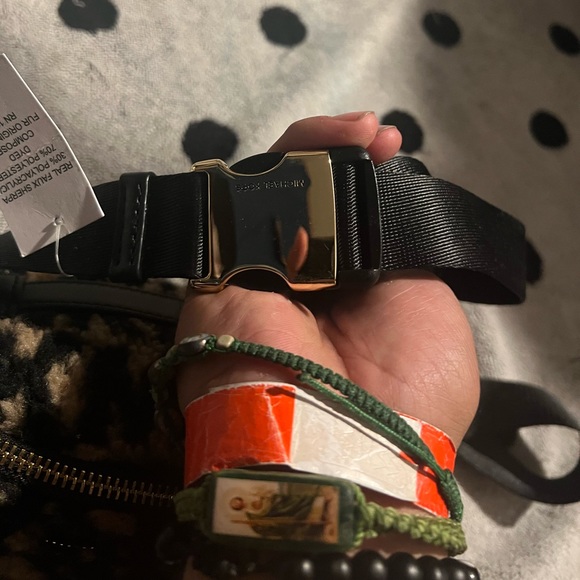 Michael Kors Fanny Pack - Picture 5 of 6